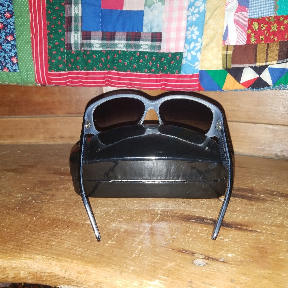 Coach sunglasses - Picture 6 of 7